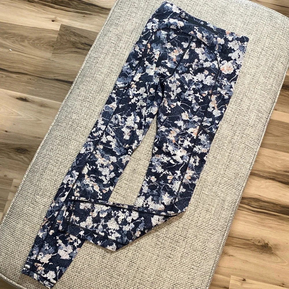 Lululemon Speed Up Tight High-Rise Full-On Luxtreme 28” Spring‎ Bloom Multi s4